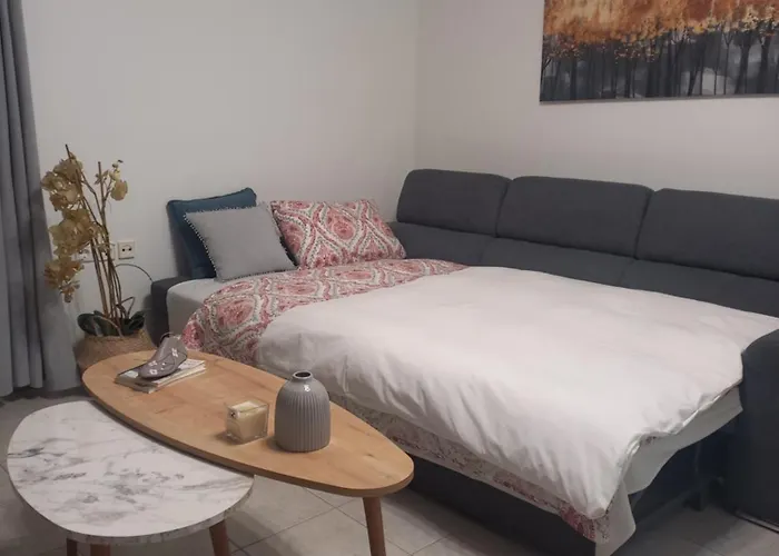 Relax & Recharge Apartment 1